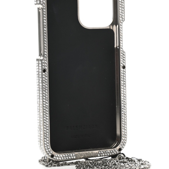 VIDEO! NWT BALENCIAGA Rhinestone Encrusted iPhone Case Long Chain Box/Dust Bag - Picture 3 of 9